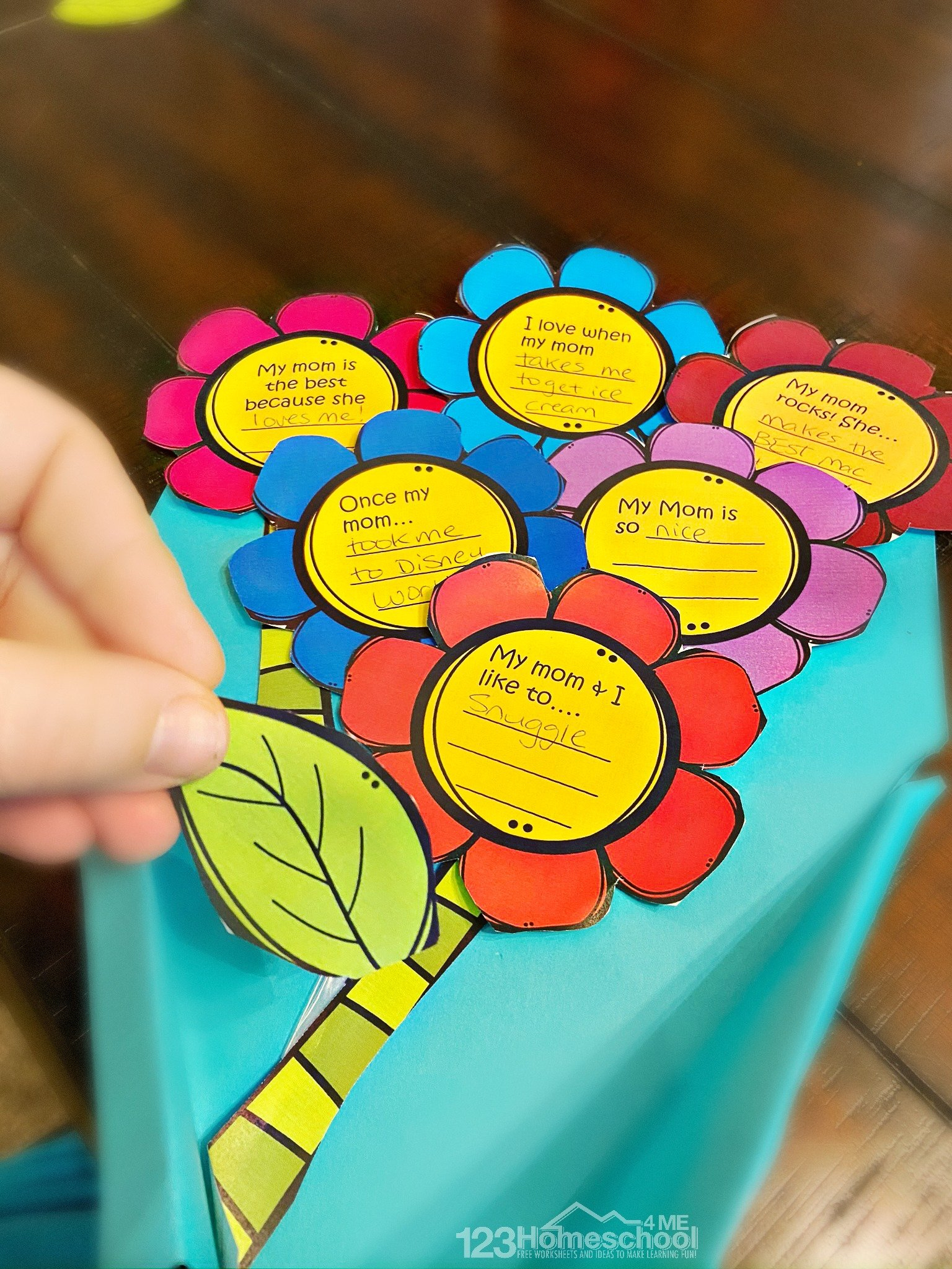 💐 Flower Bouquet Free Printable Mothers Day Craft For Kids pertaining to Free Printable Mothers Day Crafts