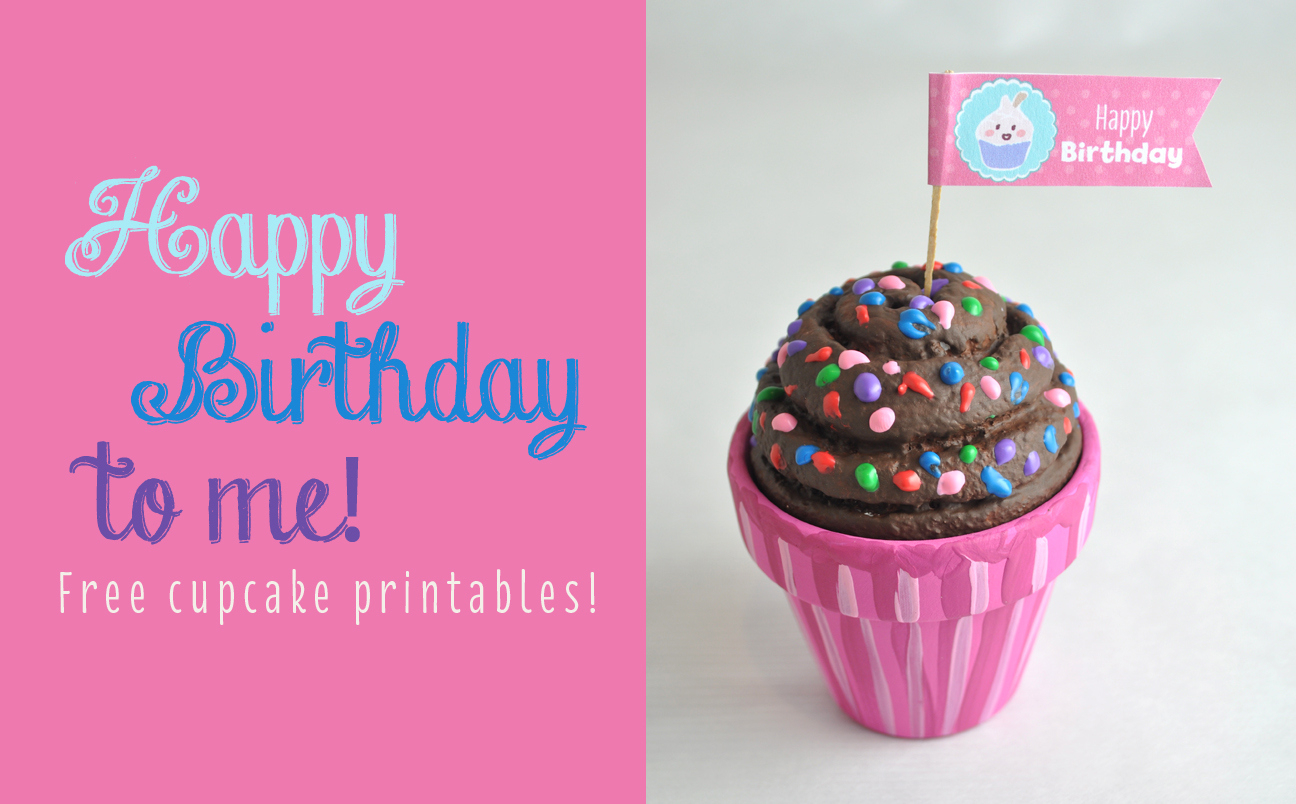 Happy Birthday To Me! Free Cupcake Printables | Club Chica Circle with Cupcake Flags Printable Free